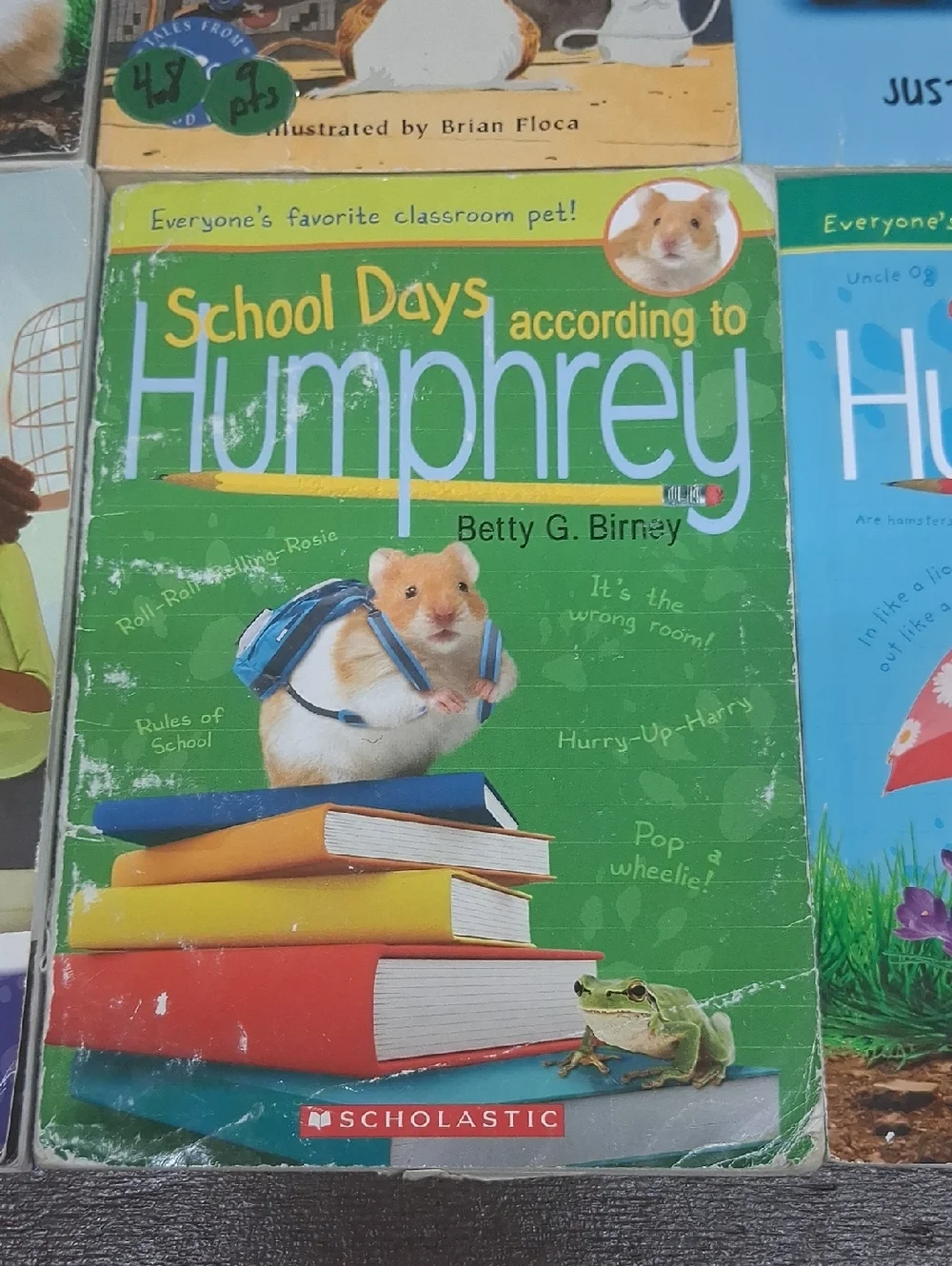 collection of paperback books from the According to Humphrey & Classroom‎ Pets